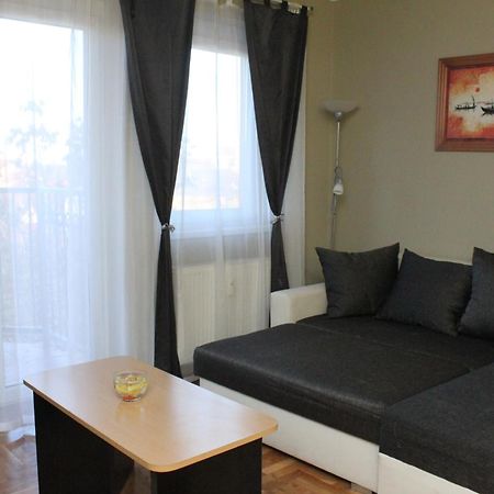 Sun Apartments Subotica Exterior foto