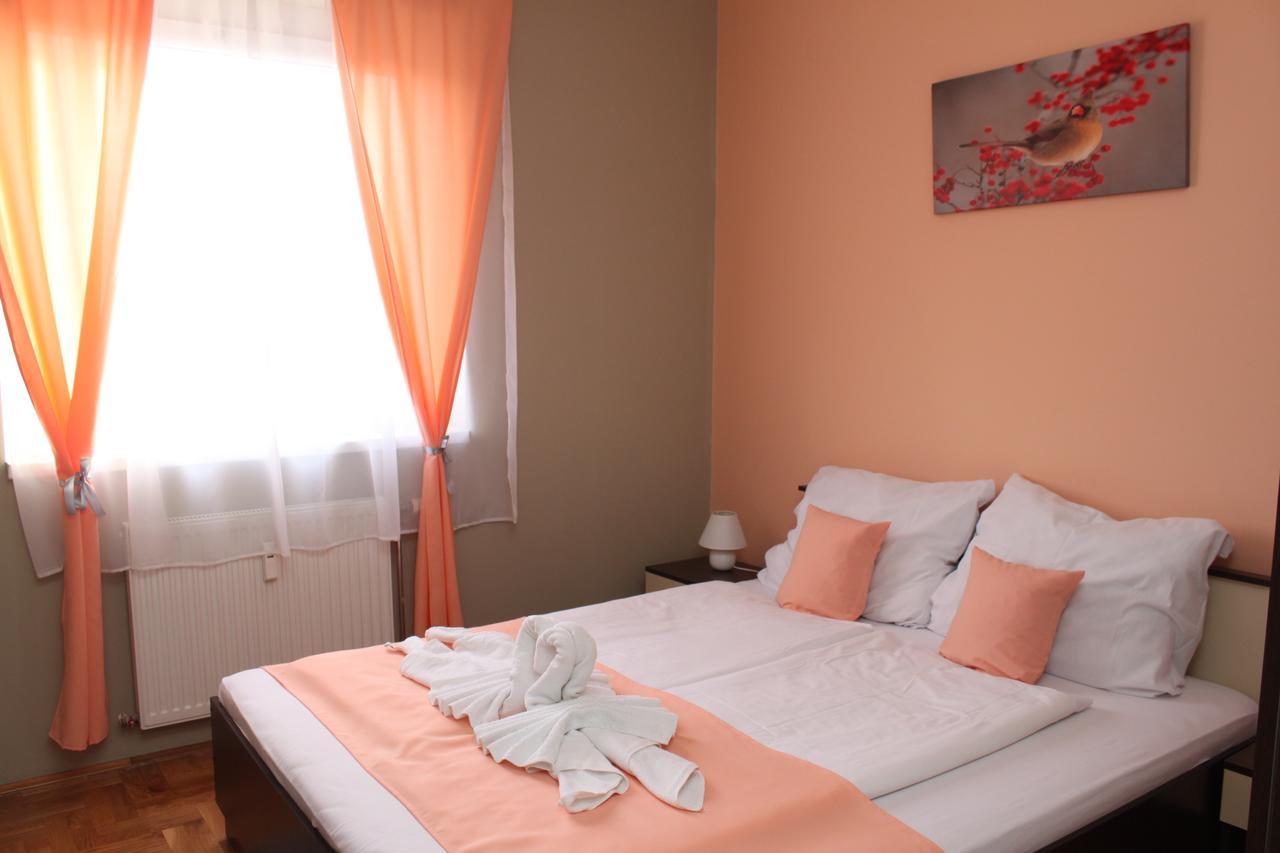 Sun Apartments Subotica Exterior foto